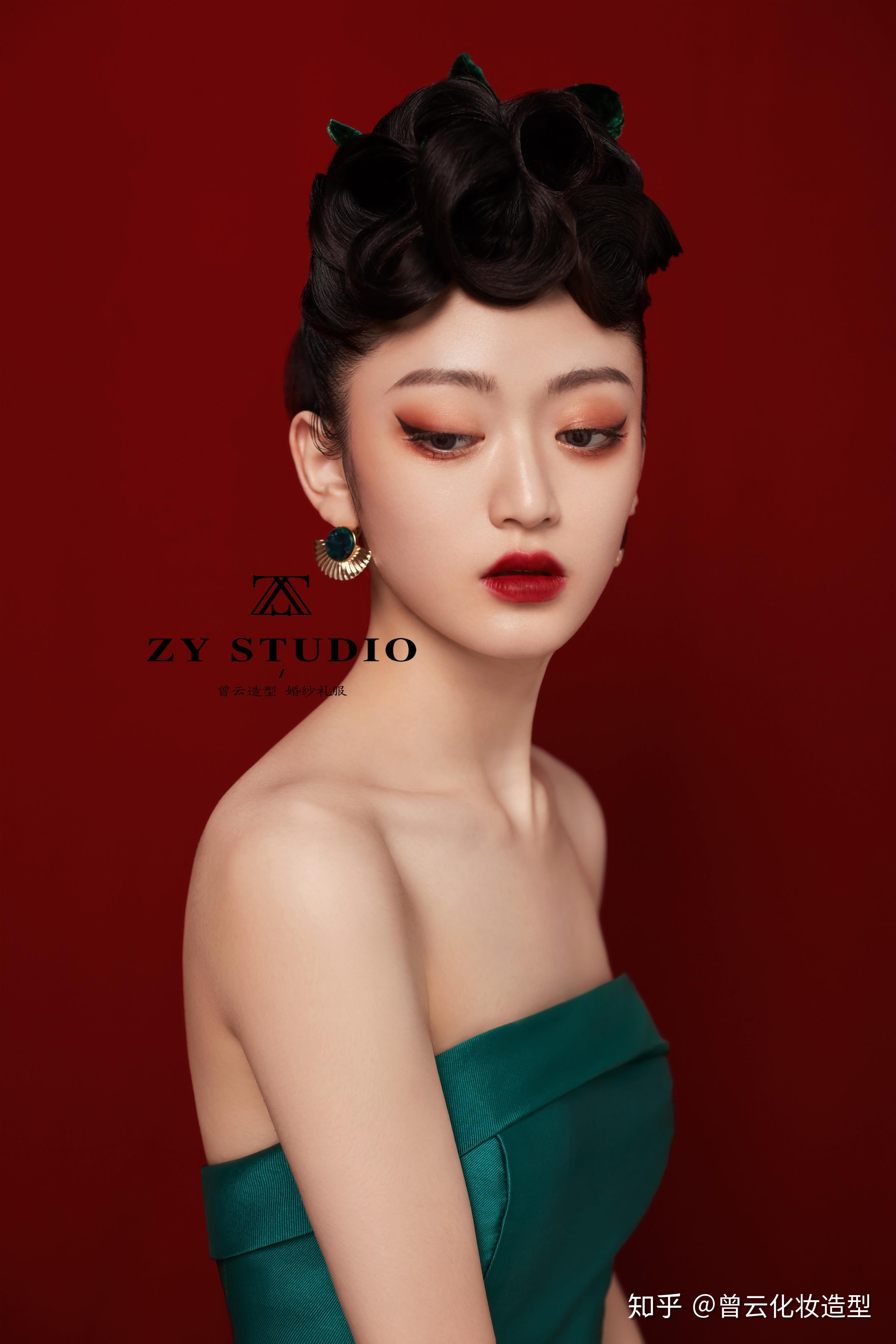 曾云造型课堂轻复古妆容造型