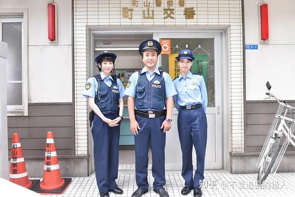 女子警察的逆袭 三位老婆共演 豆瓣8 8 看它 知乎