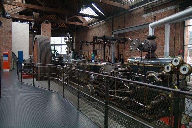 曼彻斯特:工业文明的历史见证