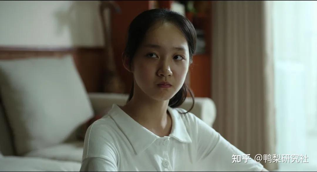 坏种丨在疯批萝莉的世界里别人就像是一条狗