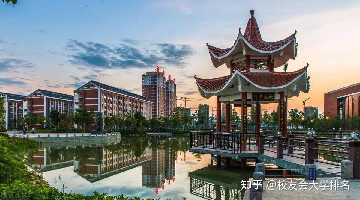 校友会2024黄冈市大学排名黄冈师范学院黄冈职业技术学院位居榜首