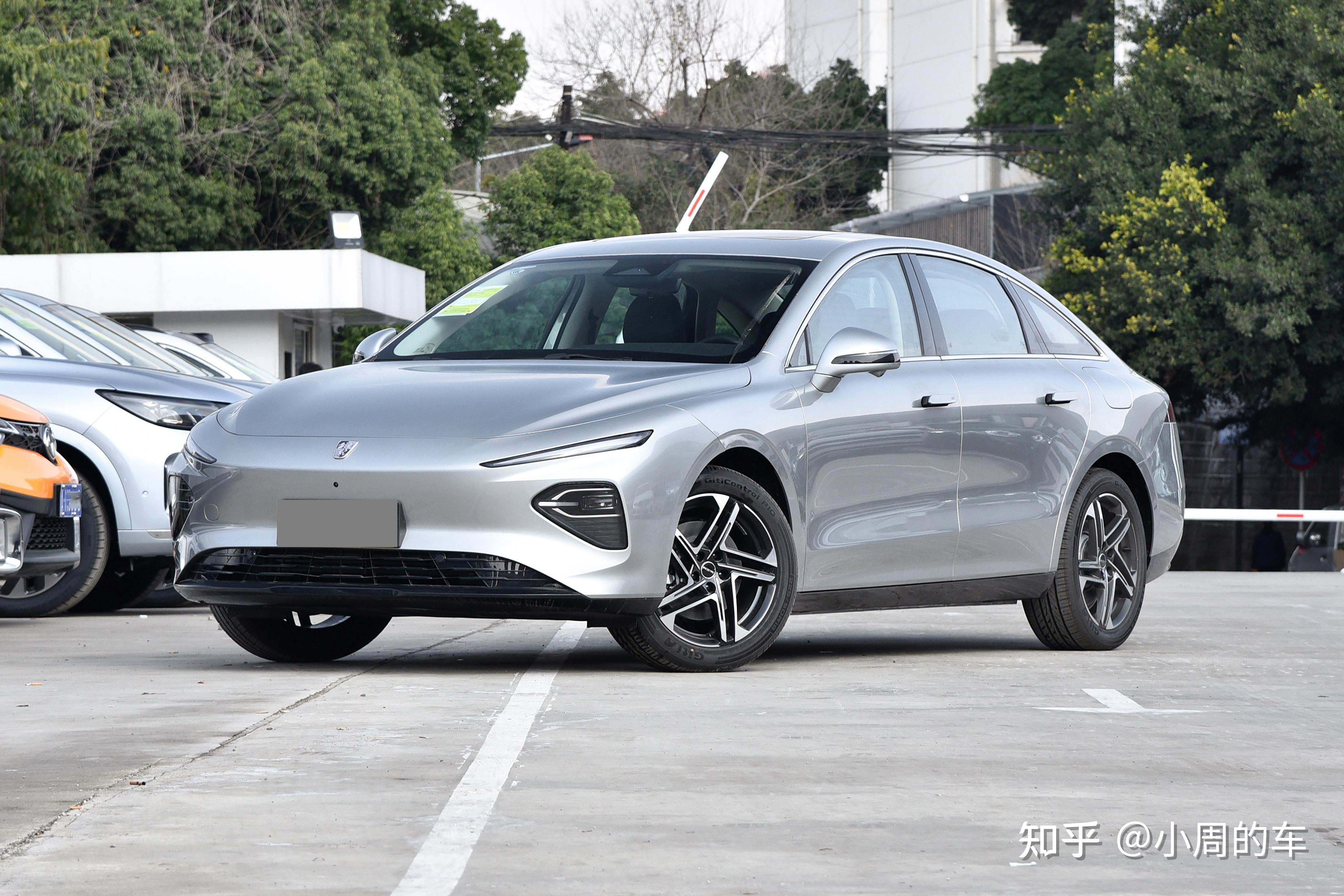 ev成为了唯一一款销量正增长的车型,而蔚来et5t,蔚来et5和雪铁龙