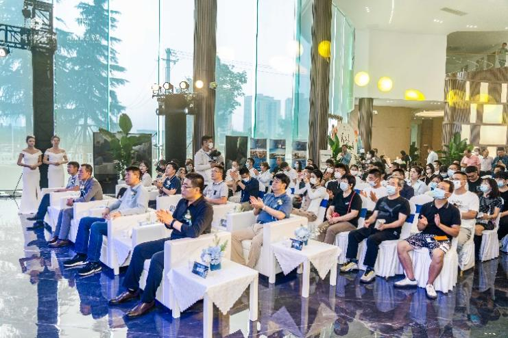 高芯悦澜 焕新更好的高新 产品推介会暨龙湖智创生活签约仪式 - 知乎