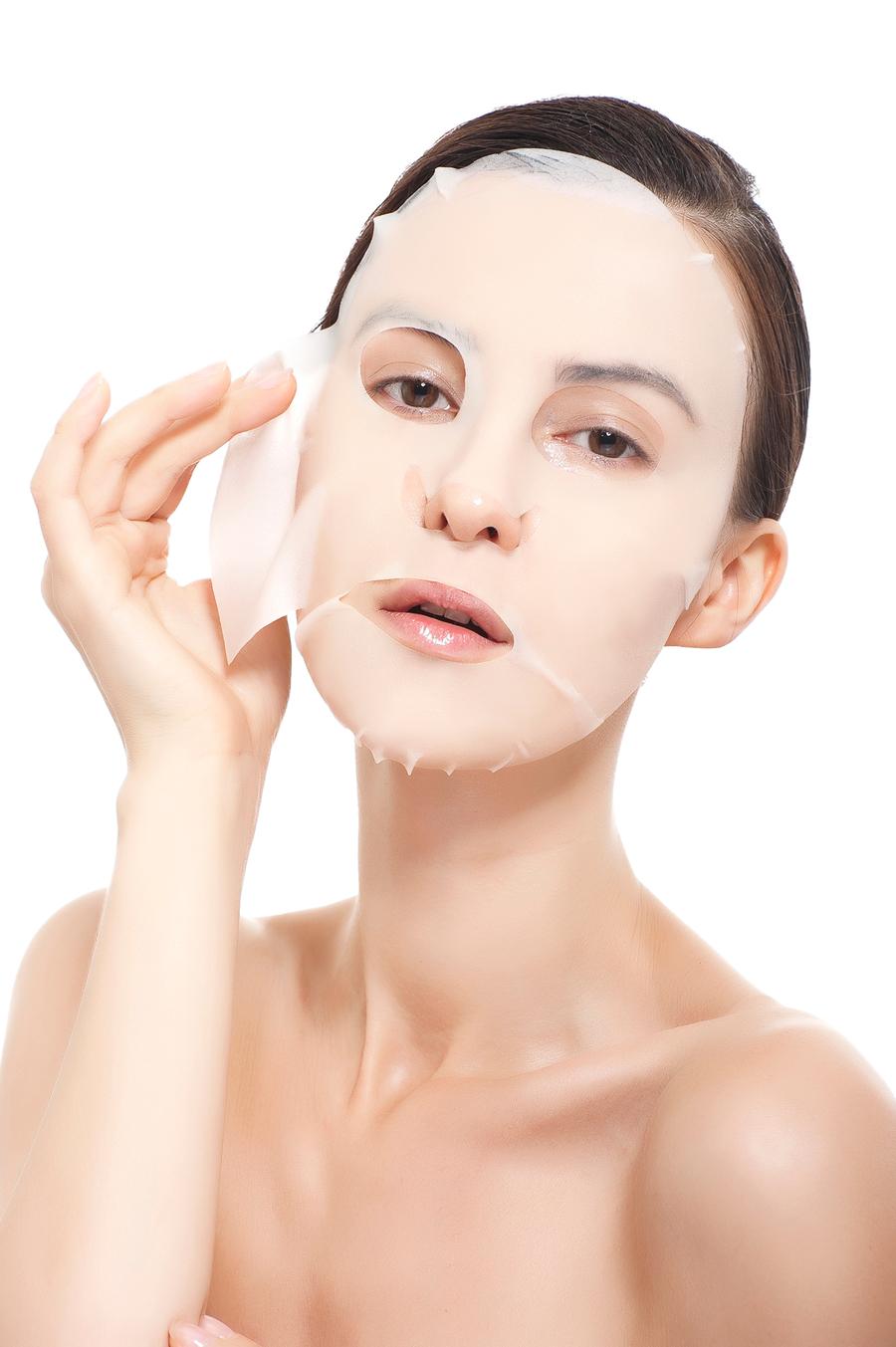 女人为什么要敷面膜