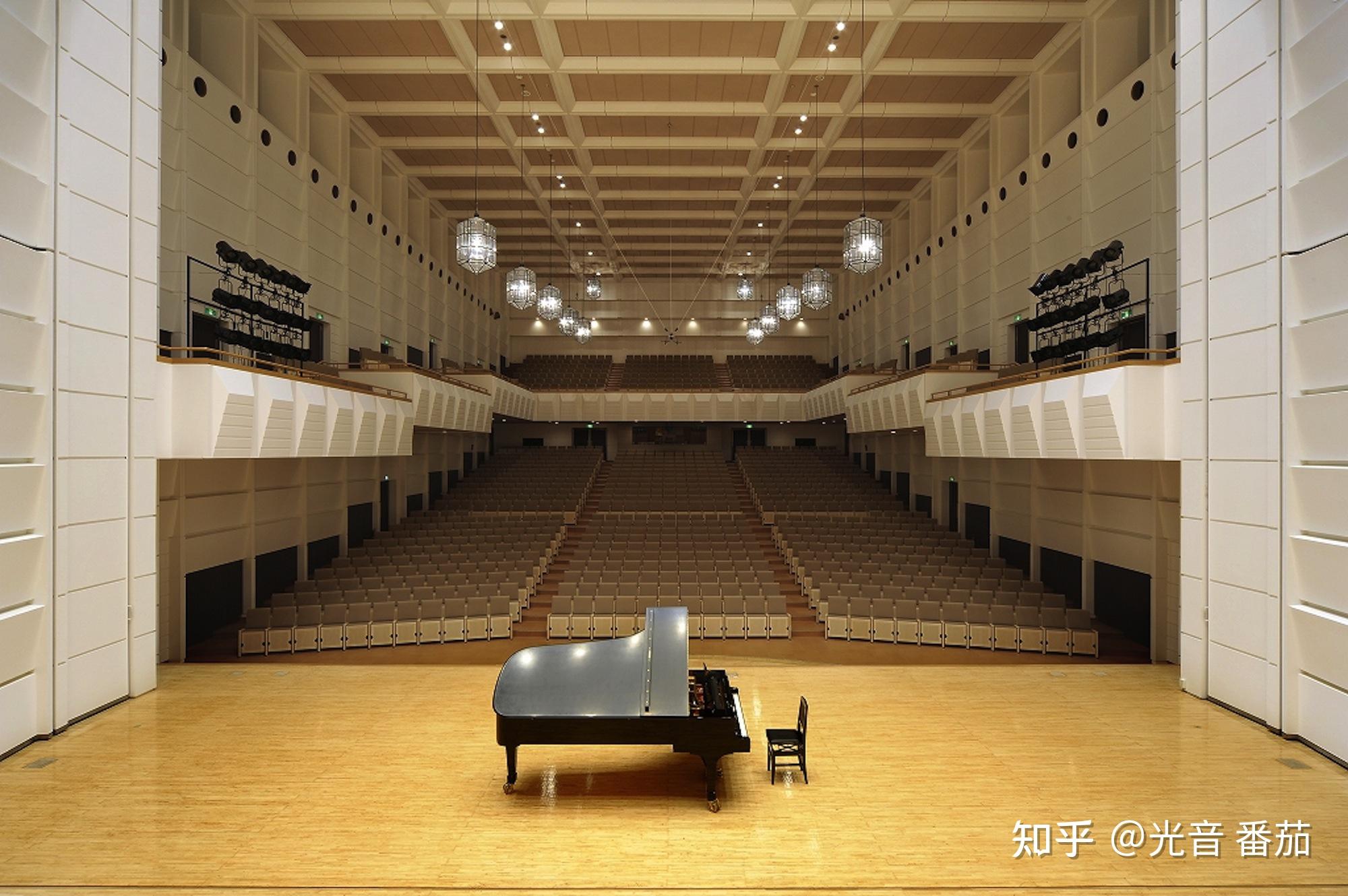 创立:1967年校本部:神奈川县川崎市高津区久本2-3-1洗足学园音乐大学