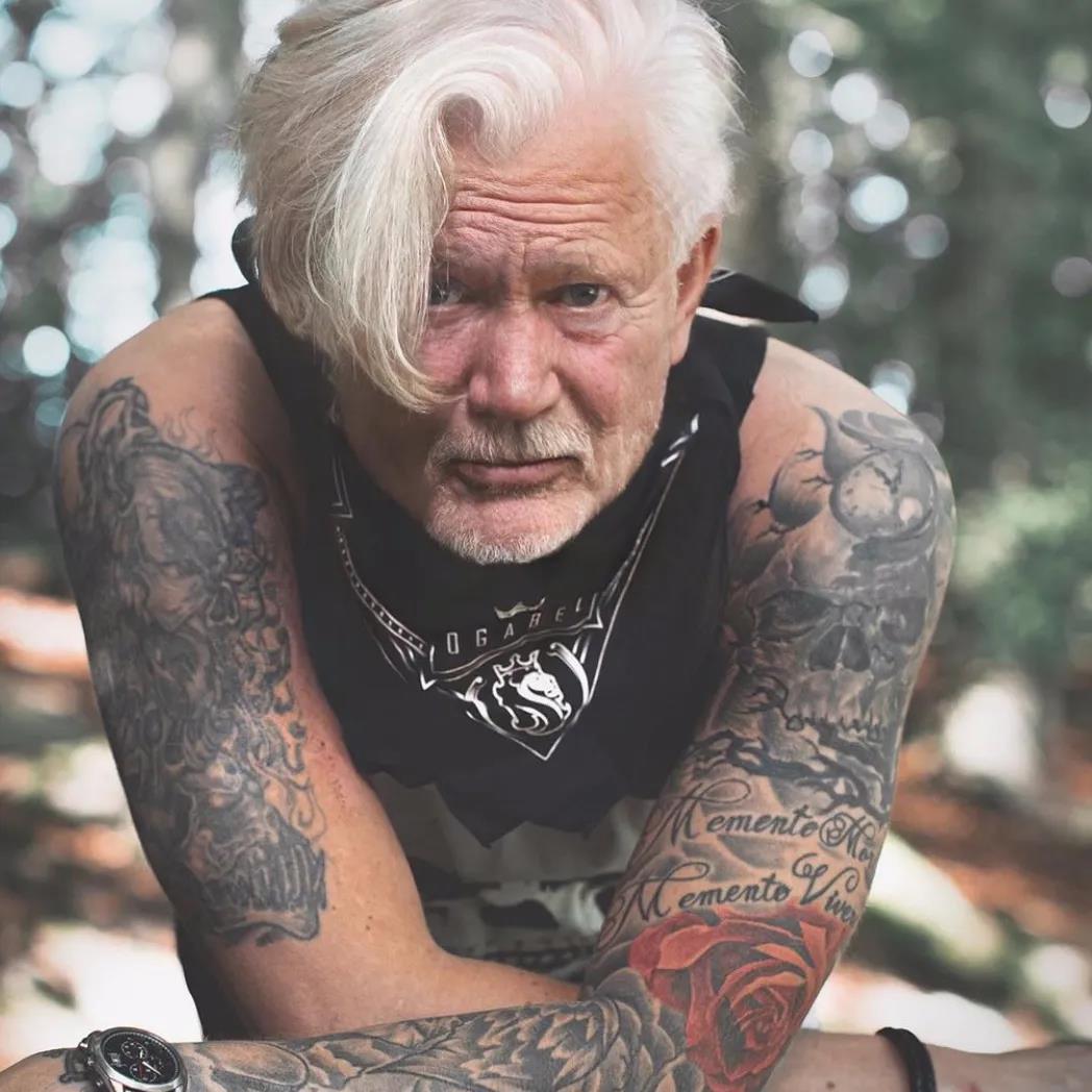 老了以后纹身真的会很丑吗