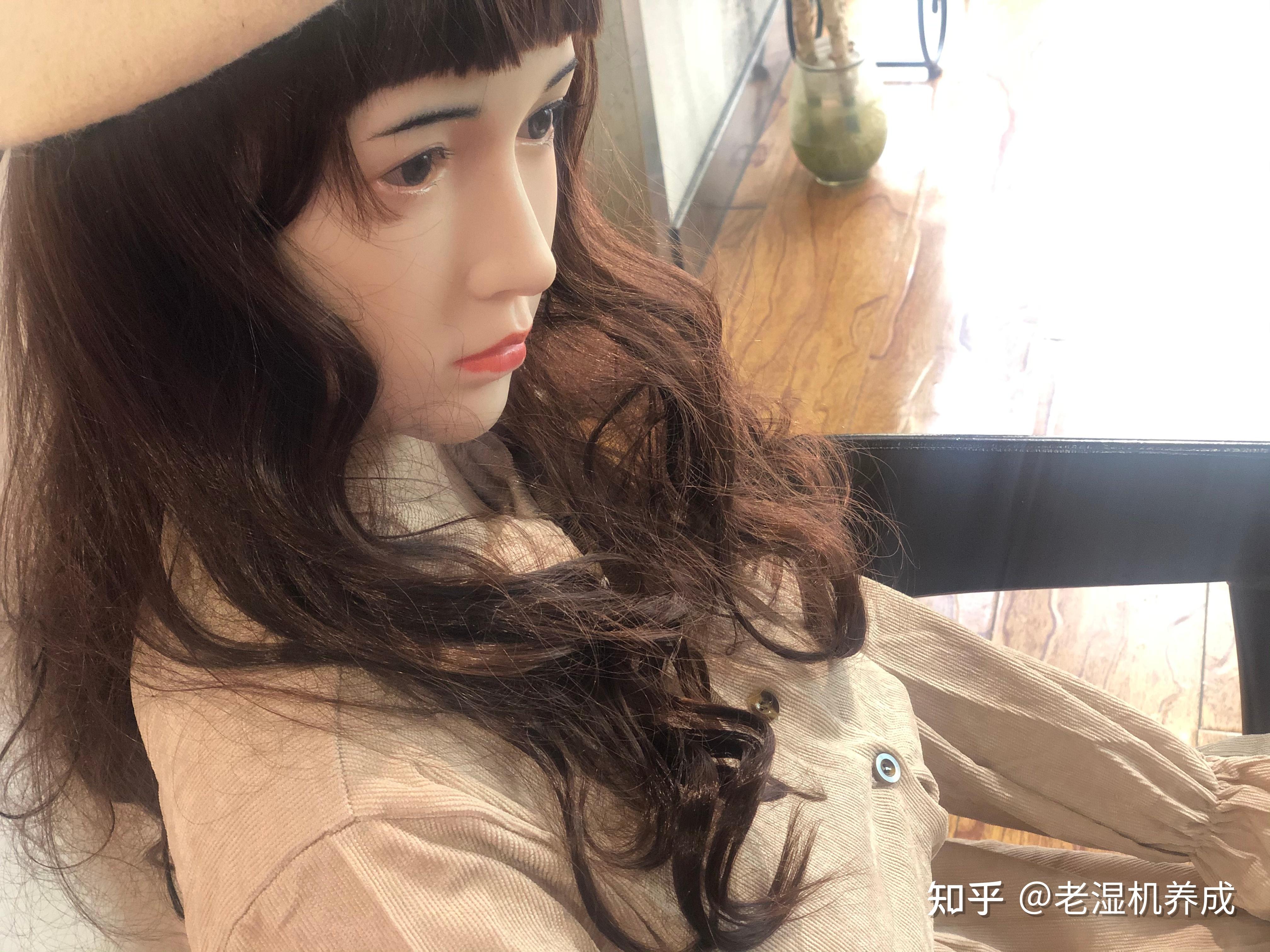 硅胶娃娃选购应该规避的坑