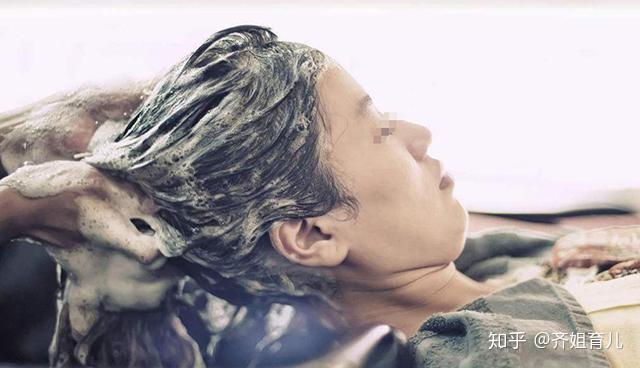 怀孕后不敢洗头发不用太过小心洗之前记好这些让你舒适清爽