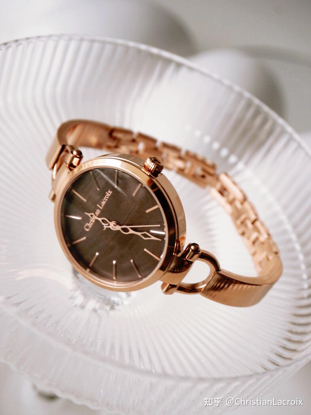 跟老板相爱相杀的十年因为是你我才会觉得特别甜