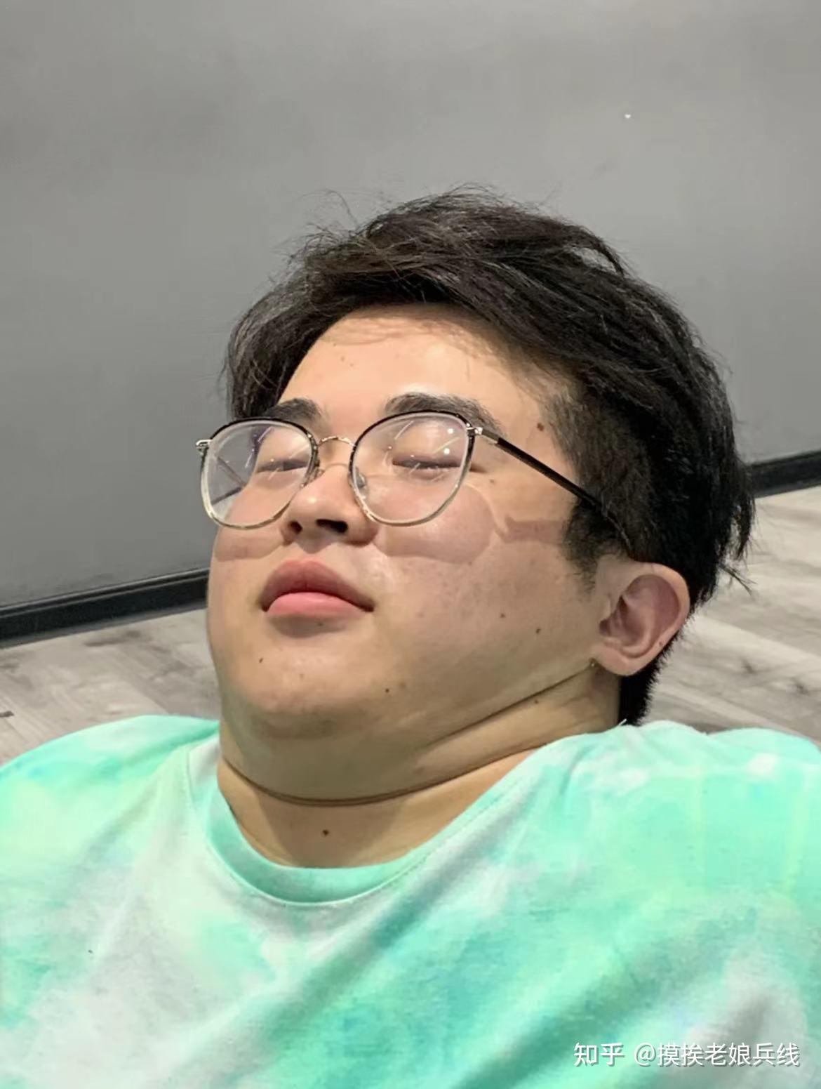 男生从160斤减肥,狂瘦下来30斤,结果有多可怕? - 知乎