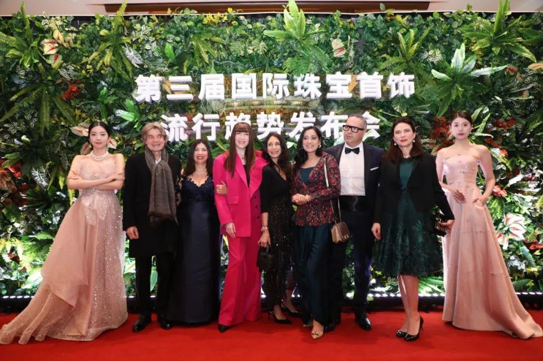 第三届国际珠宝首饰流行趋势发布会中国广州番禺正式开幕