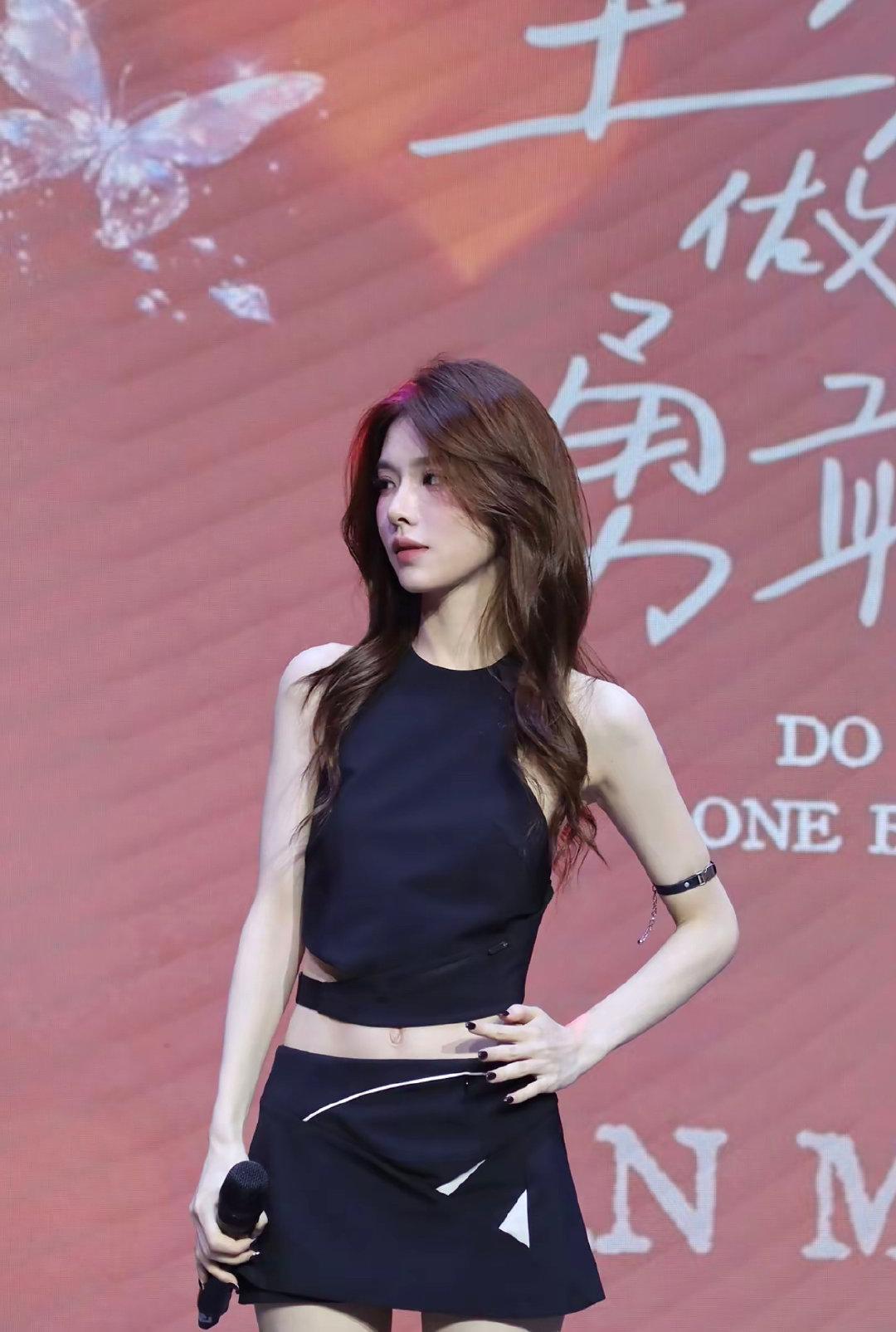 孙一宁线下见面会饭拍,免费欣赏到这样的美貌如何呢3 - 知乎