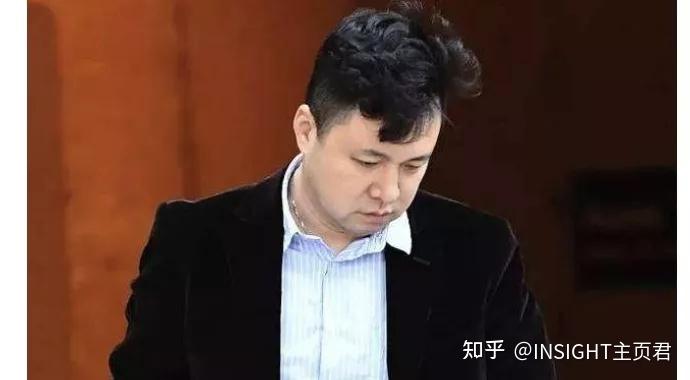 就在事业如日中天的2006年,刘晓棕却做了一个出乎所有人意料的决定
