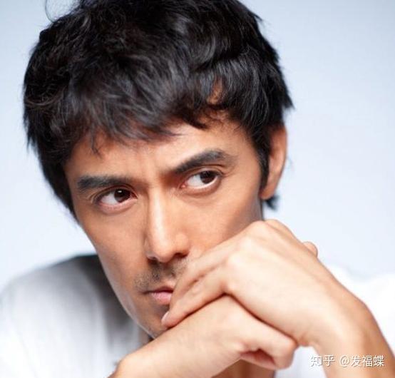 民,是长这样的:日本原住民之一的阿依努人:日本原住民之二的绳文人:看