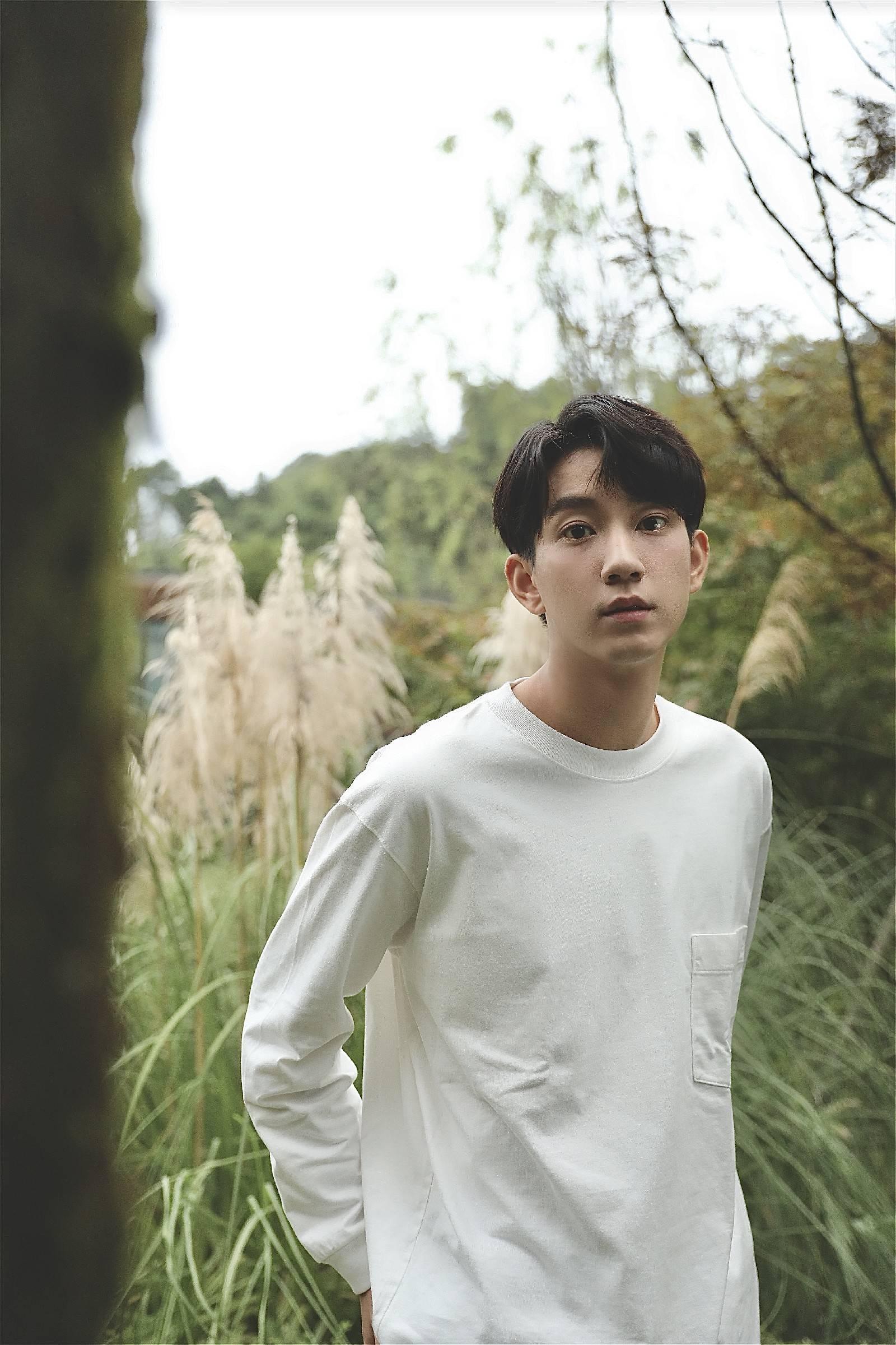 王子奇《白羽流星》杀青,以箭为马,携手热血竞技 - 知乎