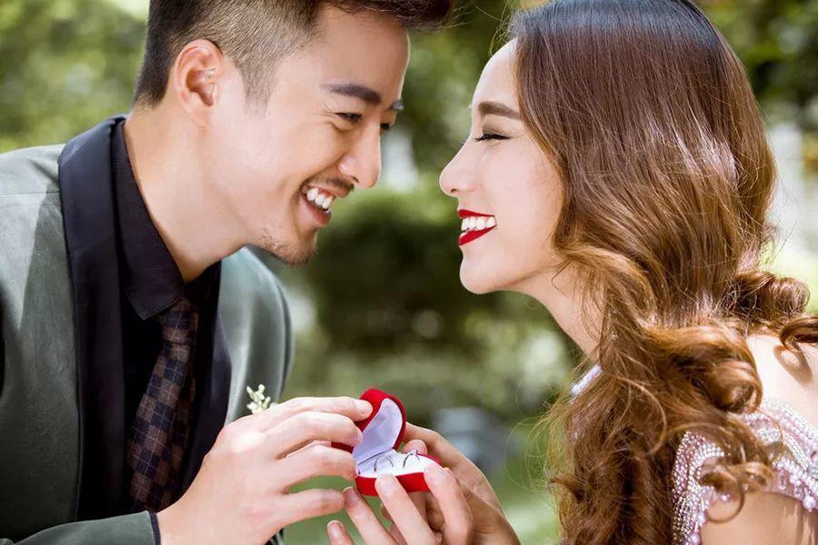 女生分手后怎么挽回前任?