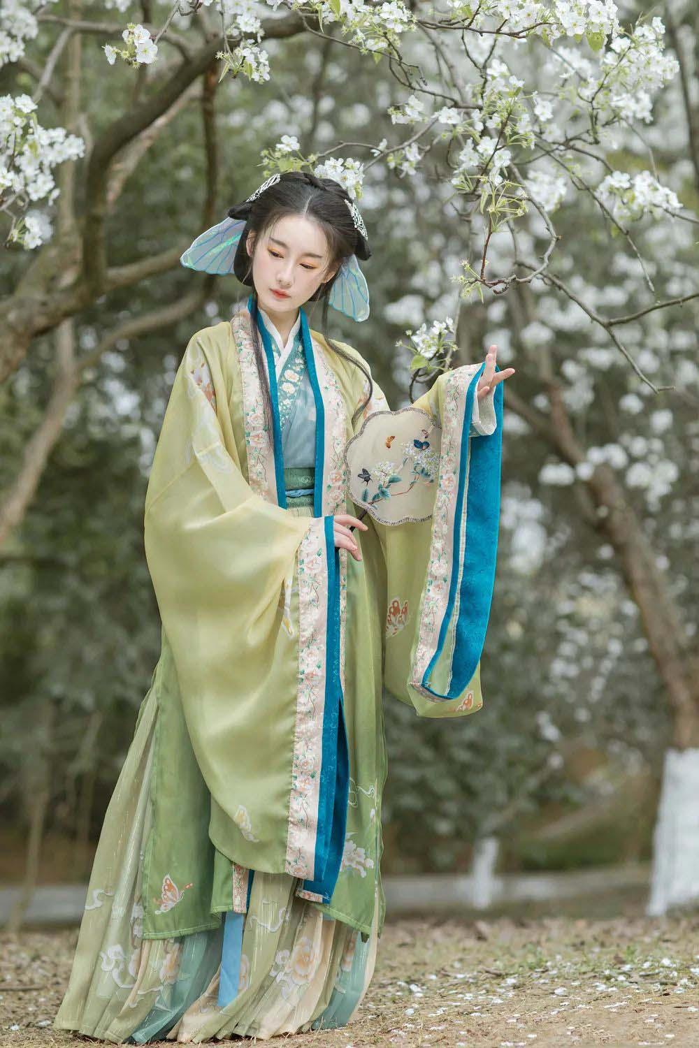 宋制汉服与明制汉服的区别，你更爱哪款？ - 知乎