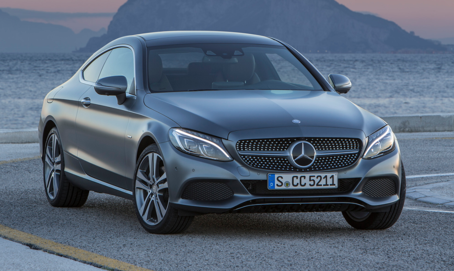 从飞度到奔驰买家花24万买辆二手入门级豪华轿跑很暖心