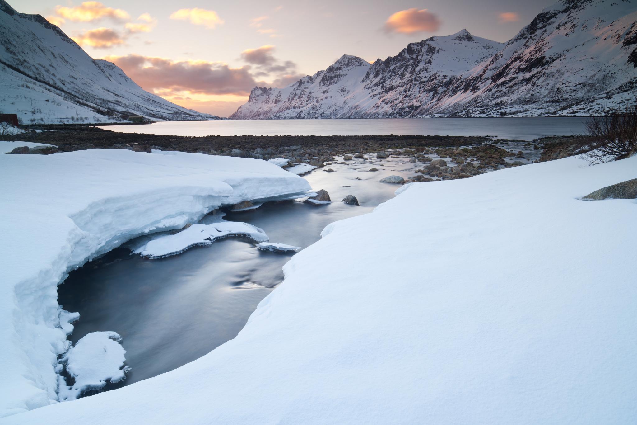 欧洲的浪漫雪景热腾腾的酒新年旅游是否已计划好