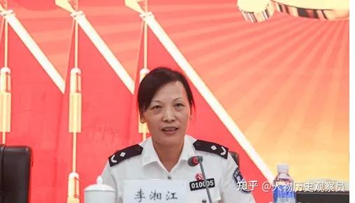这对夫妻双双被查老公任市委书记才半年多老婆任公安局领导