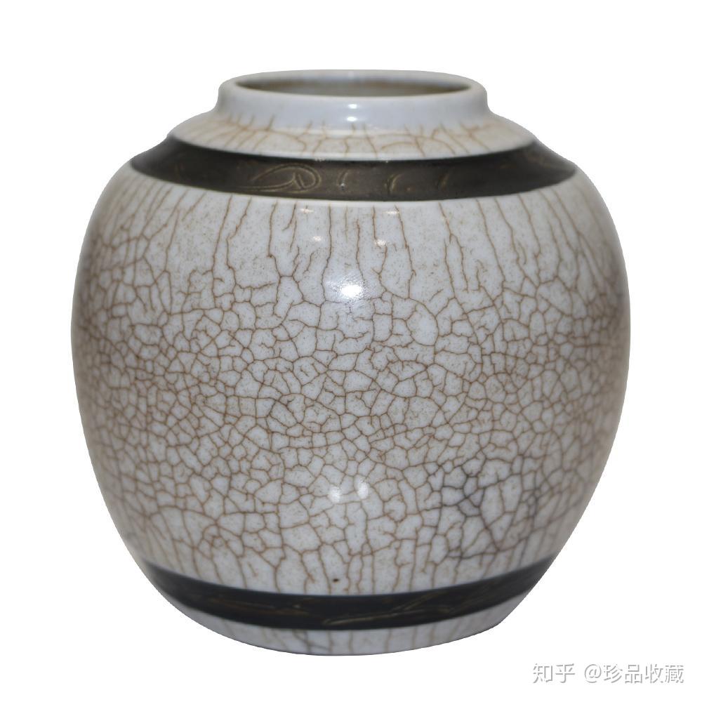 藏品鉴赏哥釉铁锈花罐