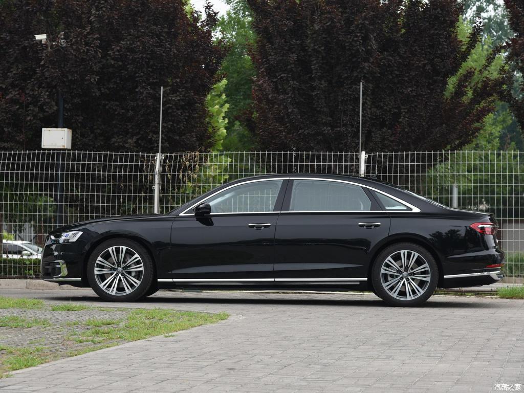 83万元奥迪a8走向人生巅峰