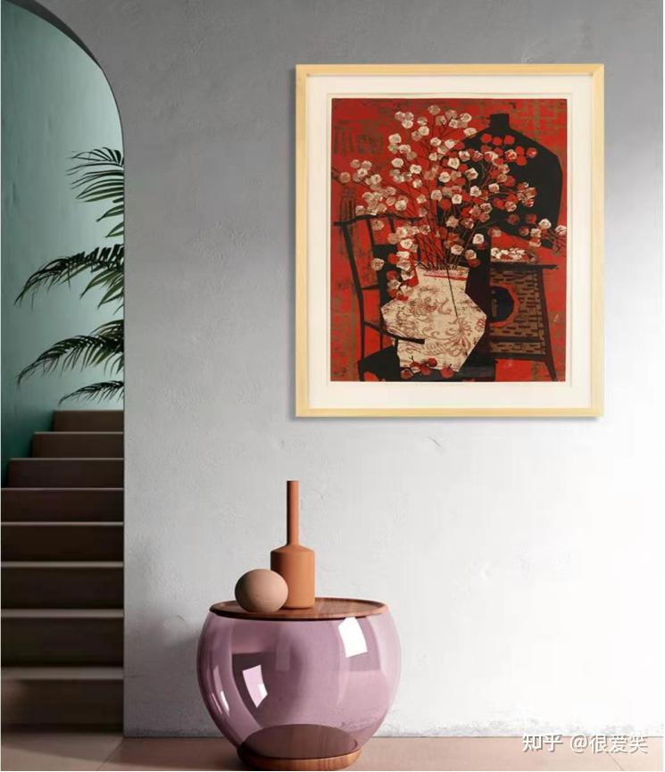 艺创网——《瓶花之二》花瓣色调和瓶色相互统一