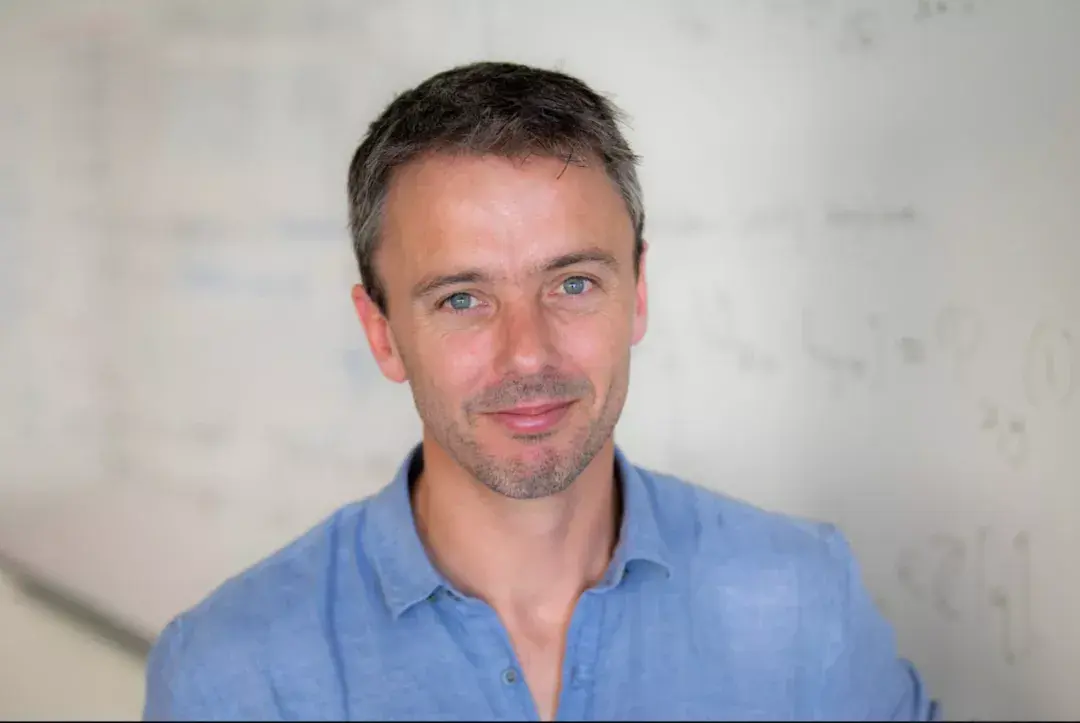 geordie williamson组合不变性猜想指出某些有向图和多项式之间应该