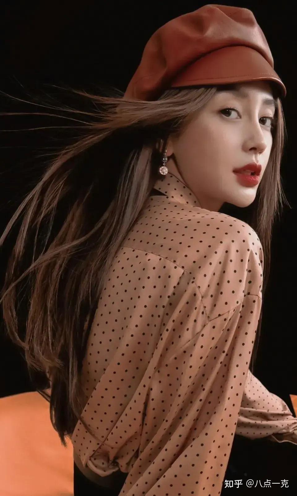 杨颖现身金像奖红毯,失势后眼神怯懦无光,笑容很勉强 - 知乎