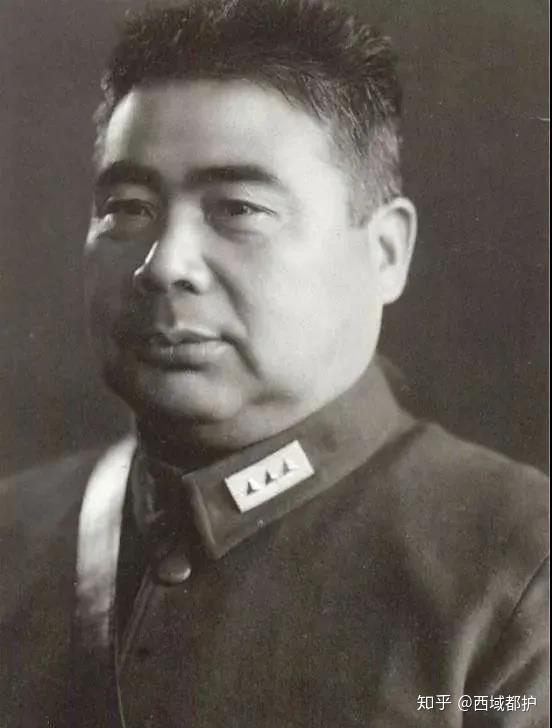 如何评价马仲英一个搅动民国西北四省的狠角色最后是什么结局