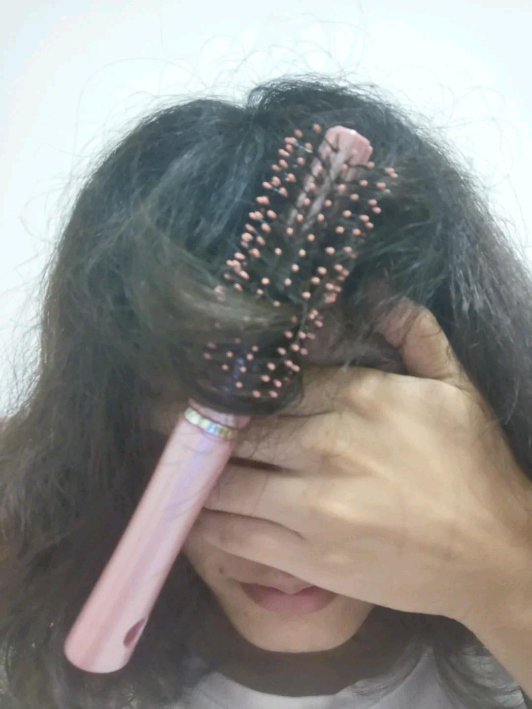 头发干枯毛躁发质受损怎样改善发质养好头发
