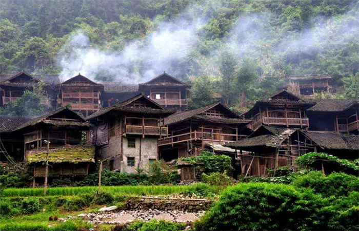 土家族吊脚楼中国民居建筑中的一颗明珠