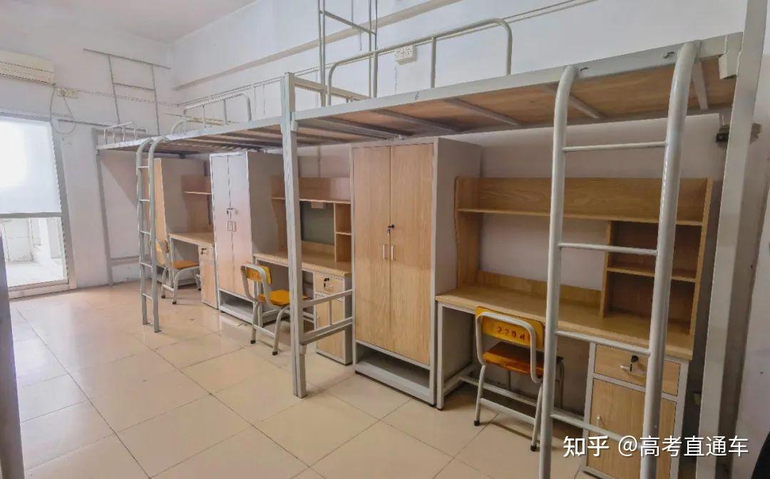 广州南方学院的宿舍图片