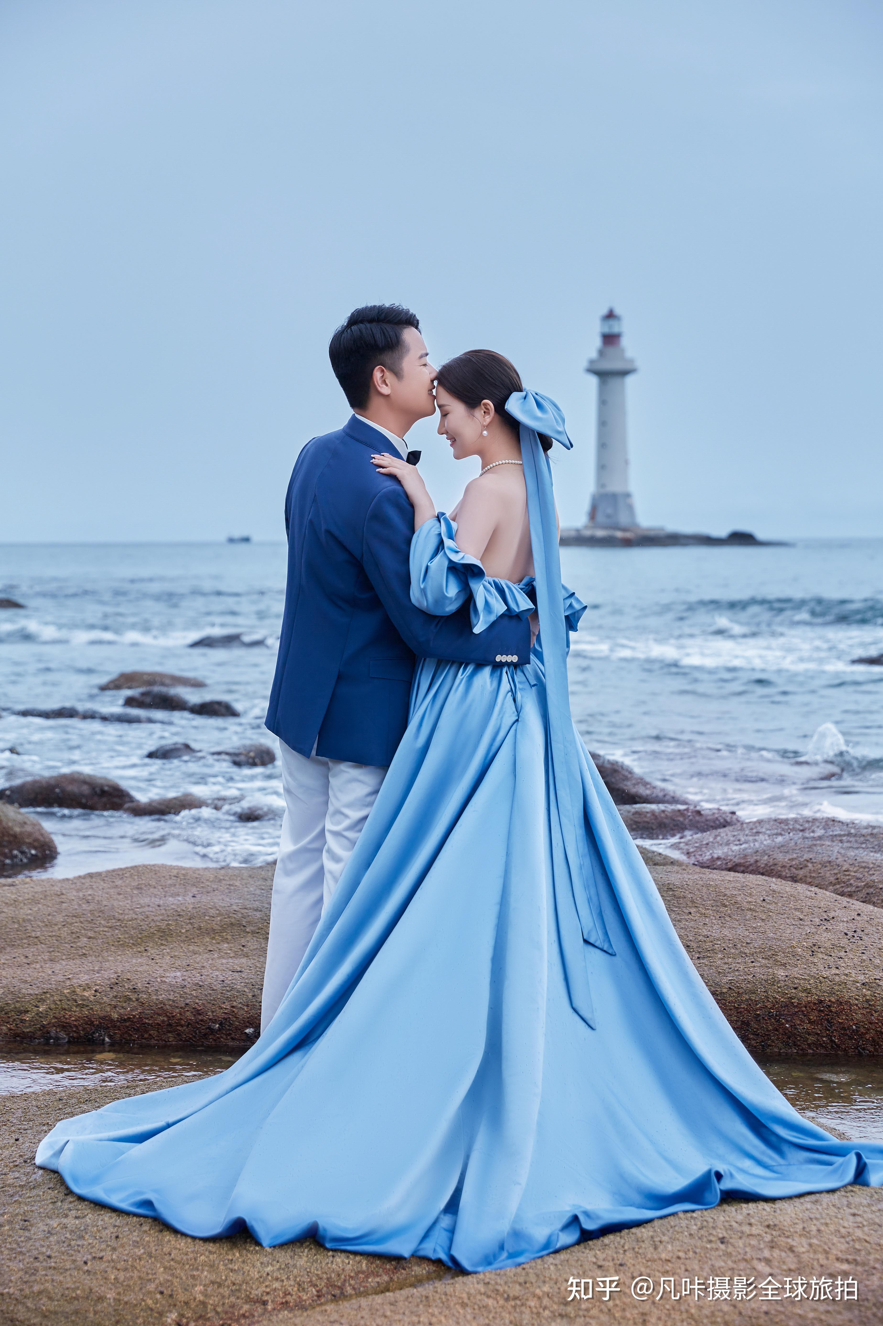 三亚婚纱照|莫兰迪在逃公主海景蓝纱 - 知乎