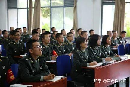 国防大学,陆军装甲兵学院,陆军航空兵学院,陆军防化学院,空军指挥学院