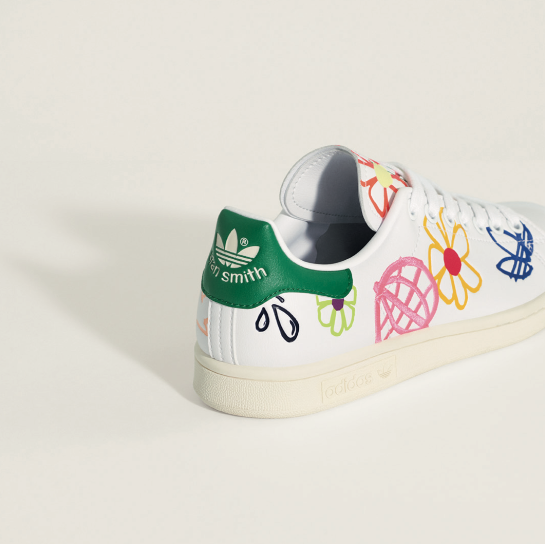 stan smith 「純素進化」