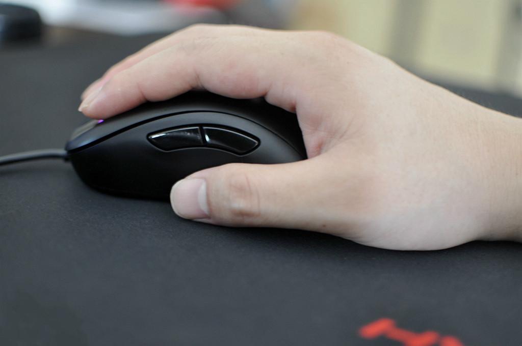 卓威EC2-A游戏鼠标评测,纯粹的只是手感