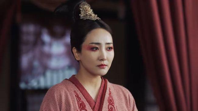 在《大秦赋》中,倡后由高姝瑶饰演,剧中的她发髻高盘,露出光洁的额头