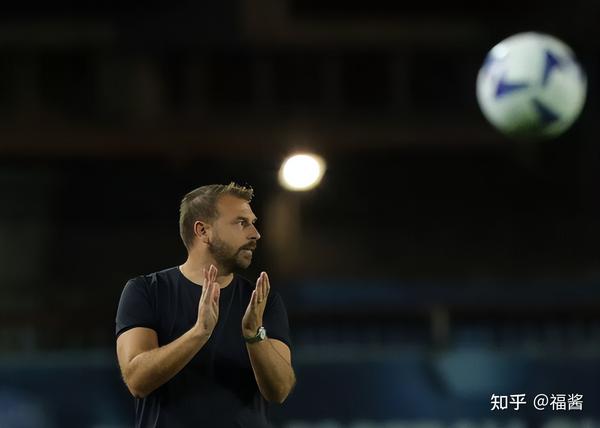 恩波利近期状态回暖力争主场全取三分 巴勒莫客场表现稳定期待延续不败走势