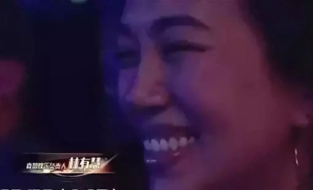 传了十几年,终于承认了!-传了过来的英文