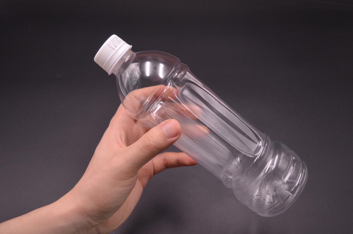 卫生间里放一个塑料瓶 真的太厉害了 解决了困扰大家的一大难题 知乎