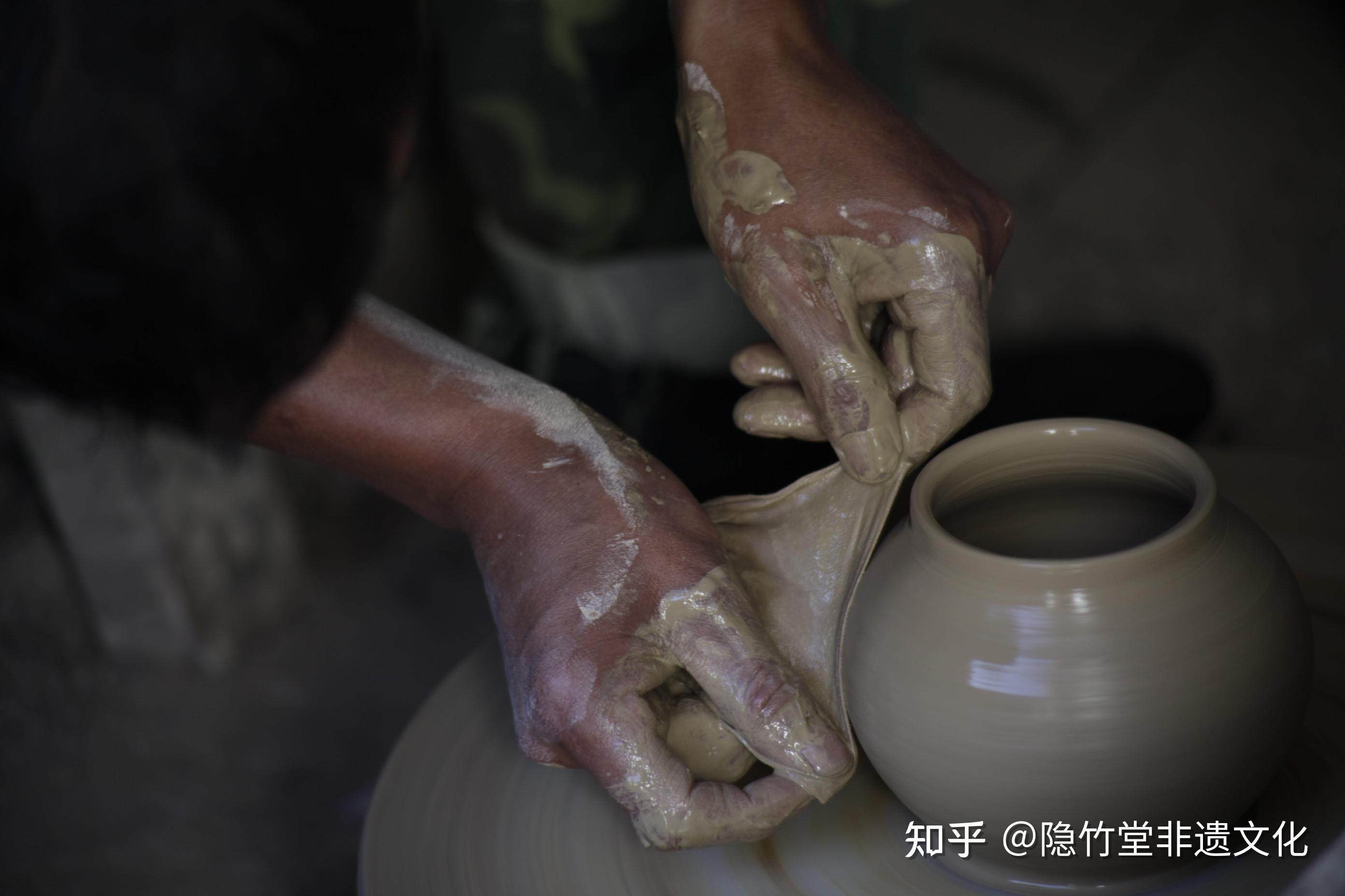 腾冲碗窑火山泥陶制作(四)-制陶现状 - 知乎