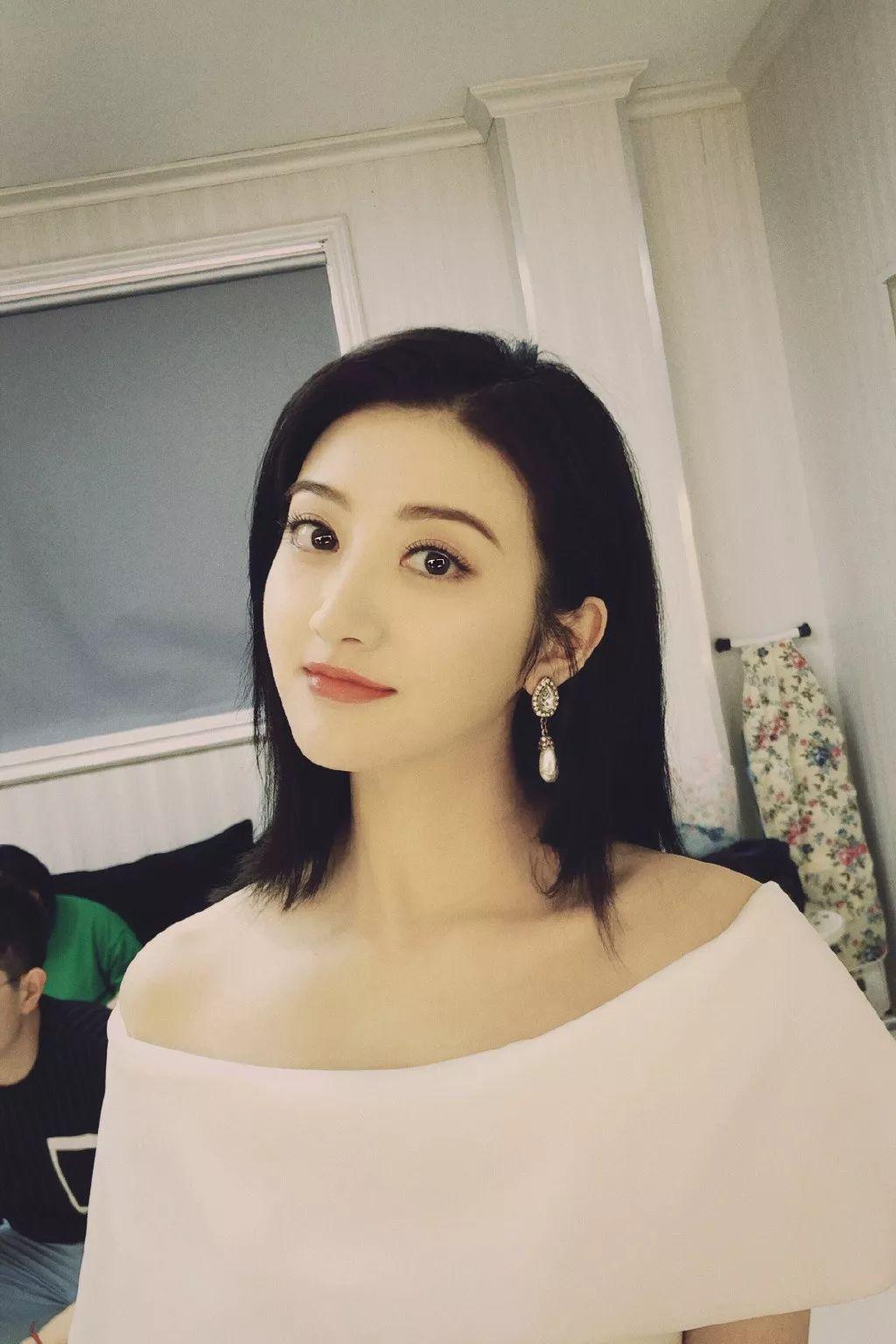 美人计 | 眉毛越细越有钱,我说的就是景甜! - 知乎