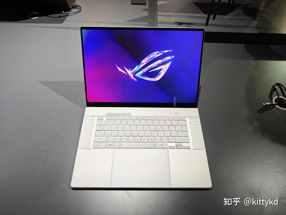 iphone可无脑冲,但笔记本电脑我建议