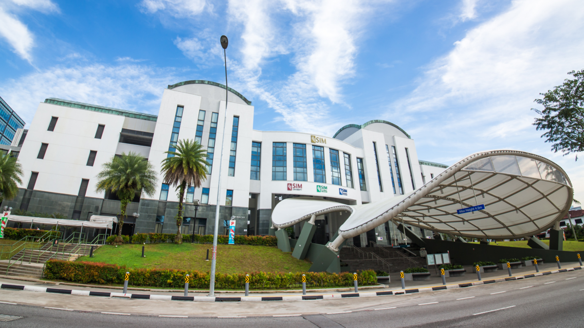 伦敦城市大学暨新加坡斯坦福特学院3. 新加坡楷博(kaplan)高等教育