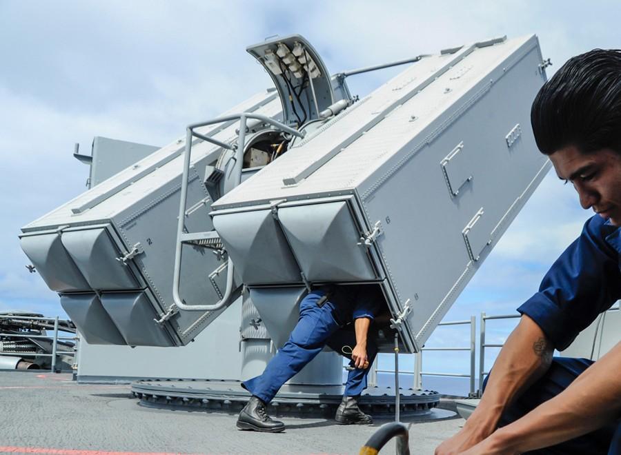 乱侃美国舰载导弹发射装置