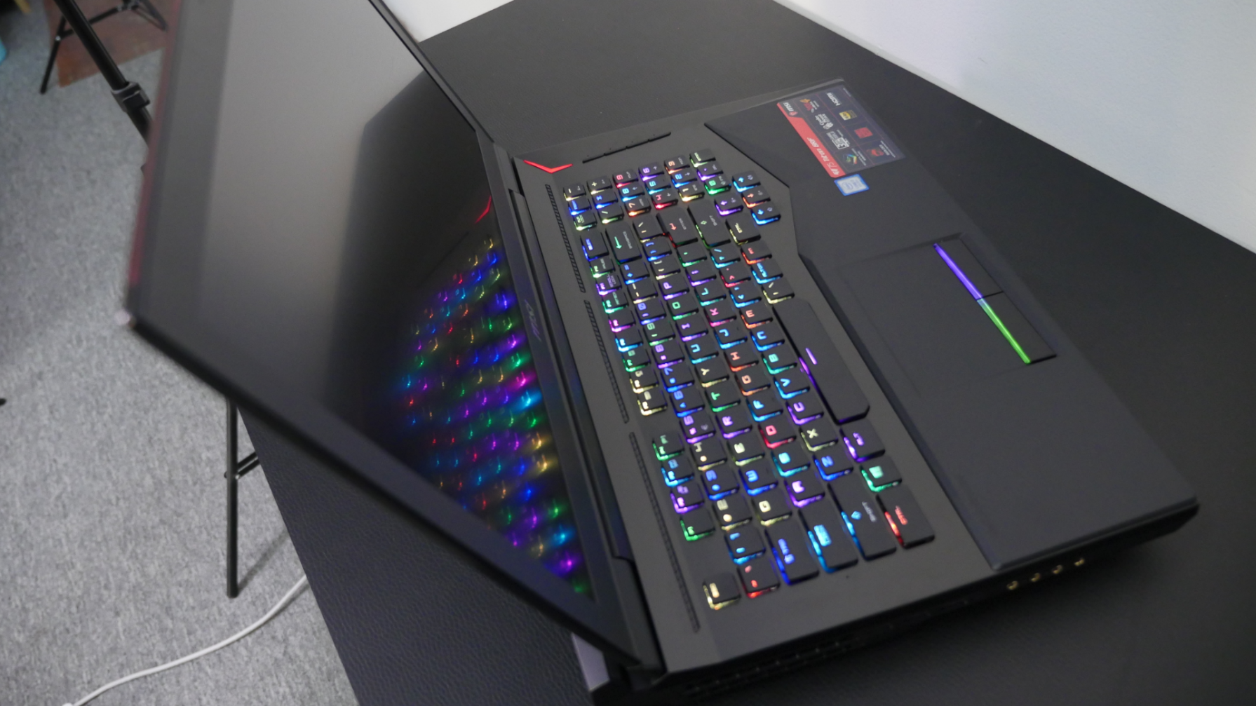 确认过眼神遇上对的机msi微星8代酷睿gt75图文评测