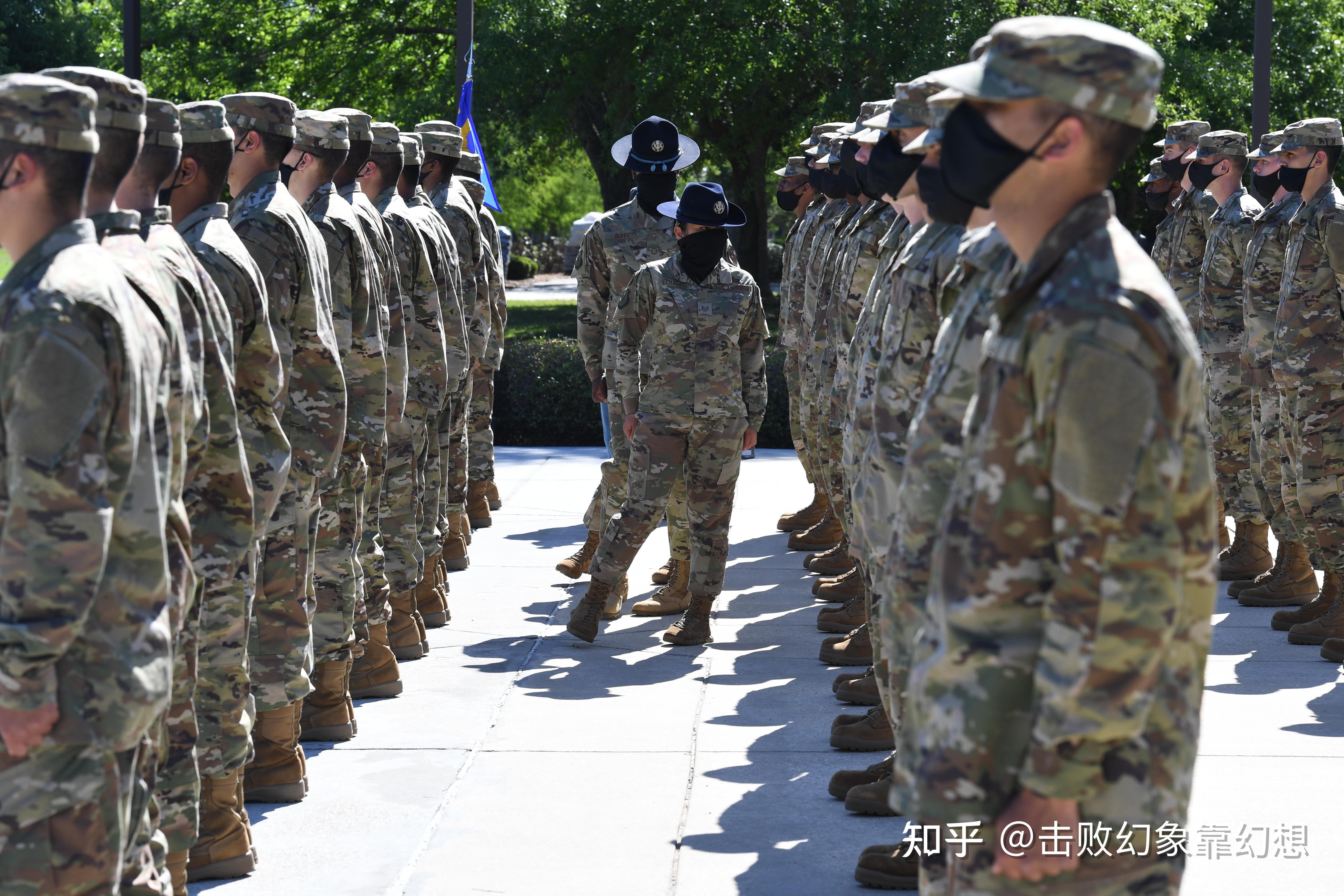 第37训练联队(37th training wing)是一支担负美国空军和空军国民警卫