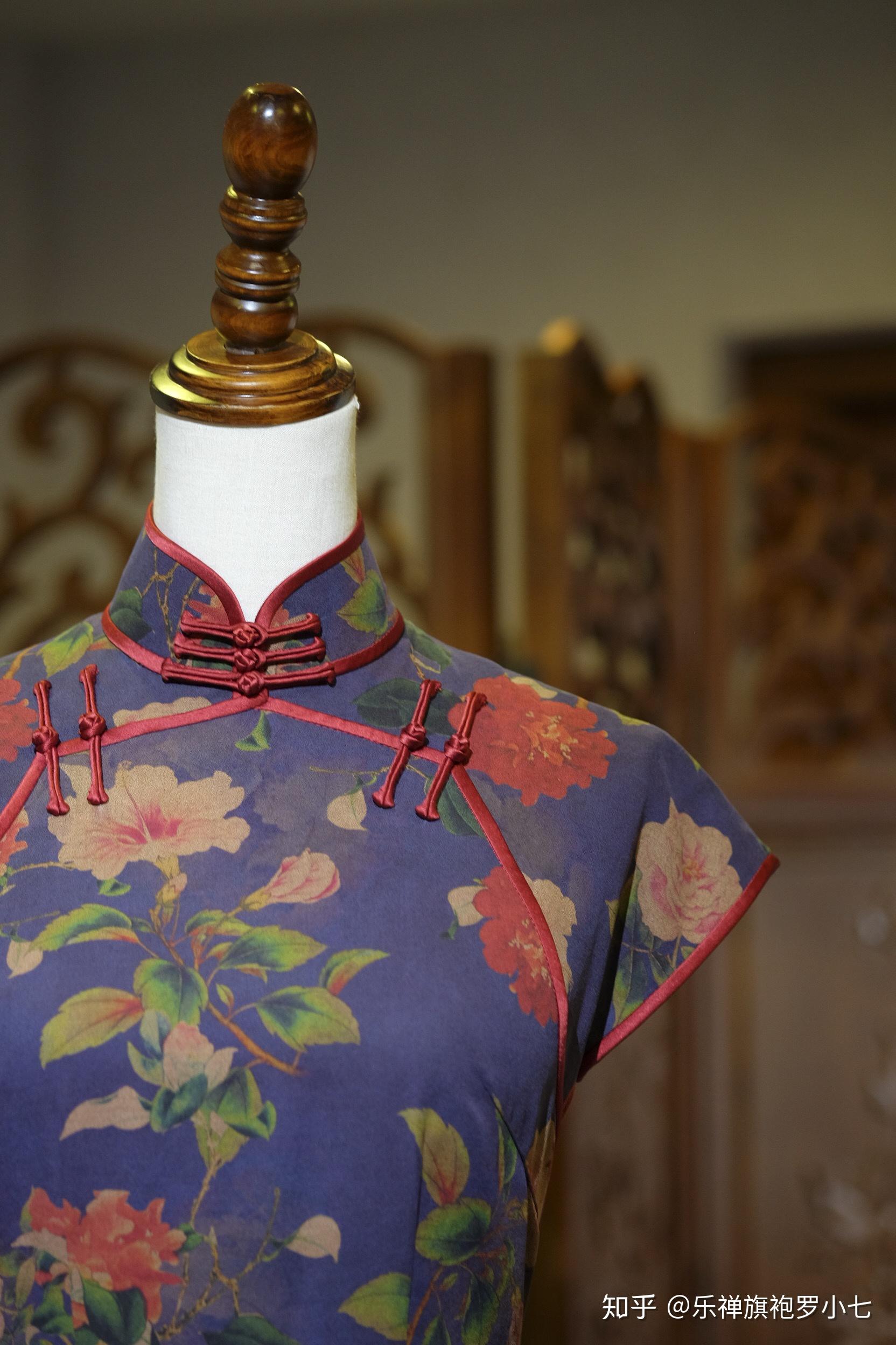 双襟香云纱旗袍为你定做一件行走的艺术品