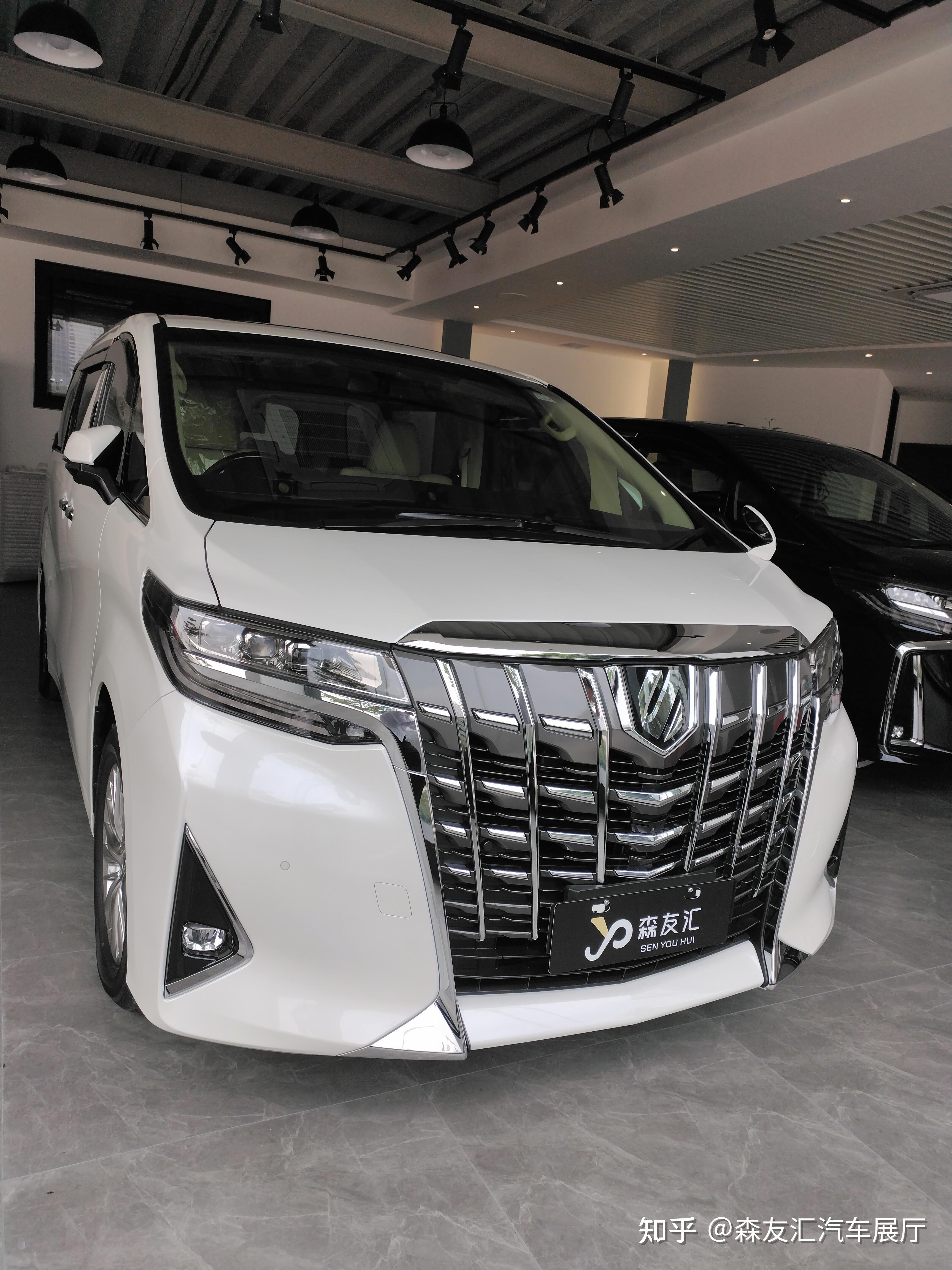 21款丰田埃尔法右呔v635l